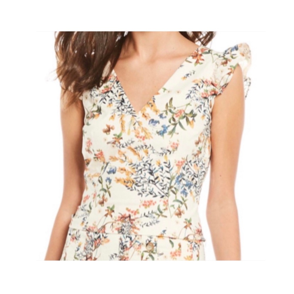 Antonio Melani Cream V-Neck Flutter Cap Sleeves Floral Meadows Formal Blouse